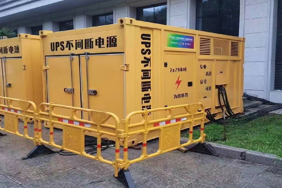 汉滨发电机租赁施工现场